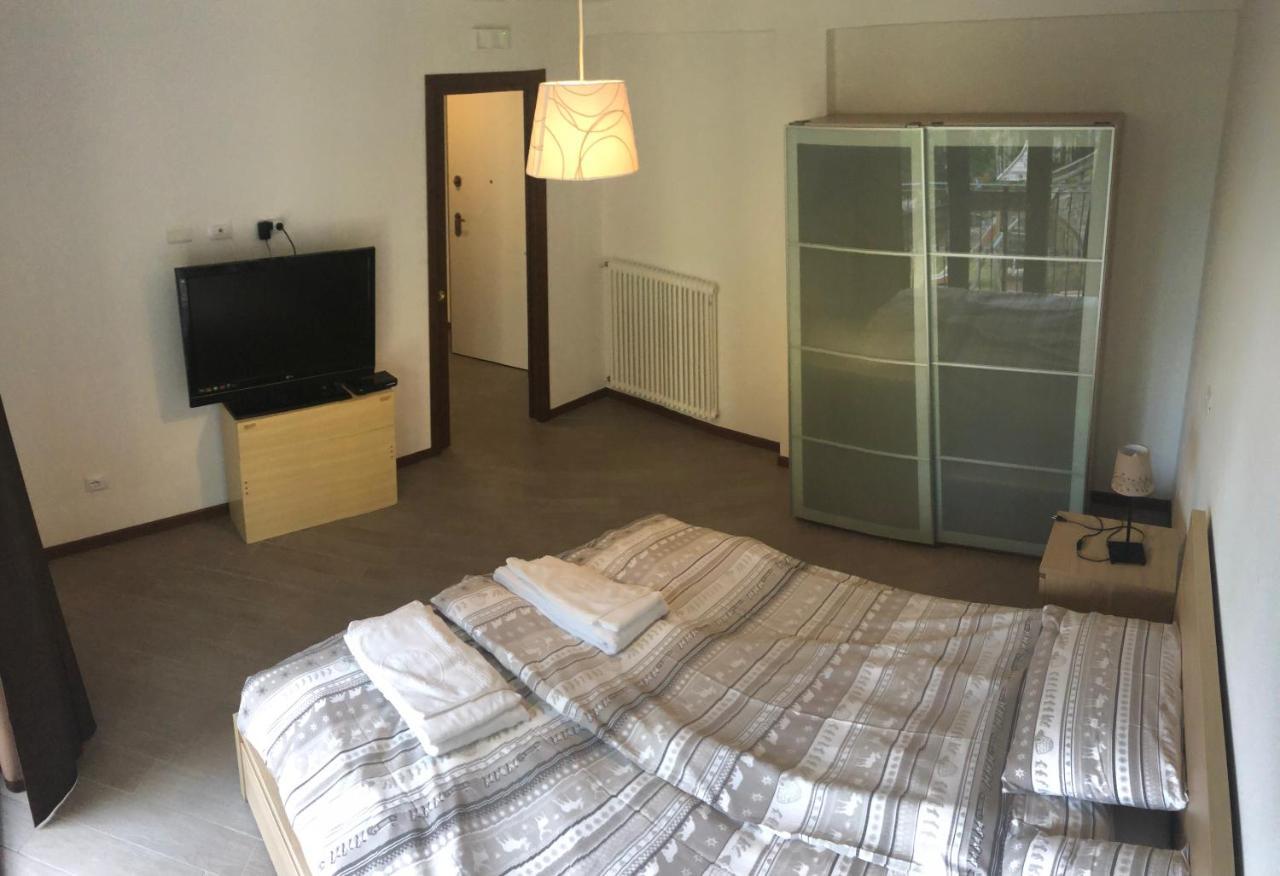Albergo Bertocchi Collagna Exteriör bild