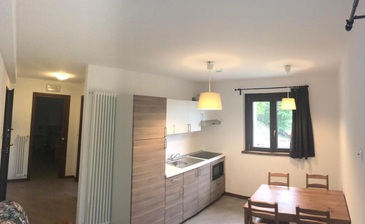 Albergo Bertocchi Collagna Exteriör bild